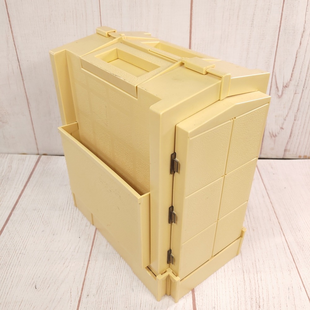 VINTAGE - World Wide Media 1983 Craft Sewing Box - Plastic Retro Organizer Tan